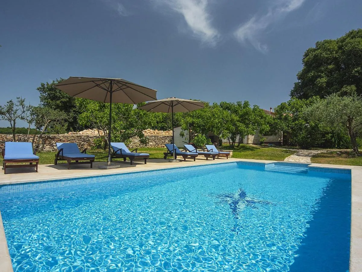Rustic Holiday Home In Valtura With Swimming Pool 0*,  Croatia